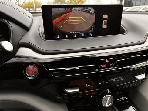 Certified 2024 Acura MDX SH-AWD w/ Technology Package image 18