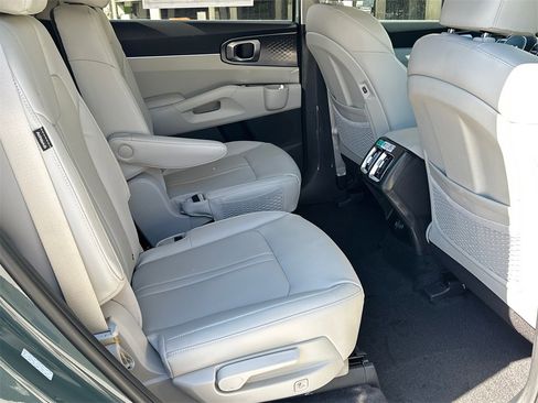 New 2025 Kia Sorento EX w/ EX Panoramic Sunroof Package image 14