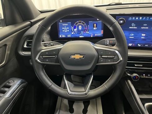 Used 2025 Chevrolet Traverse LT w/ Sun and Wheel Package AWD/4WD image 20