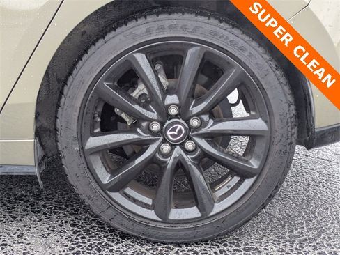 Used 2024 MAZDA MAZDA3 s image 12