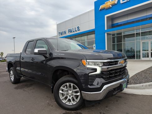 Certified 2024 Chevrolet Silverado 1500 LT AWD/4WD image 1