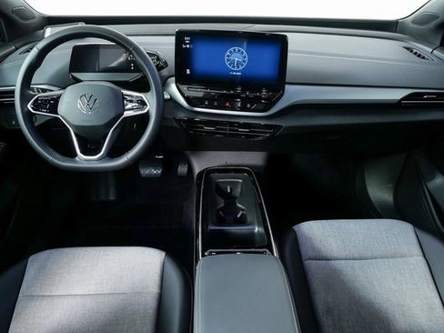 Used 2024 Volkswagen ID.4 2WD image 18