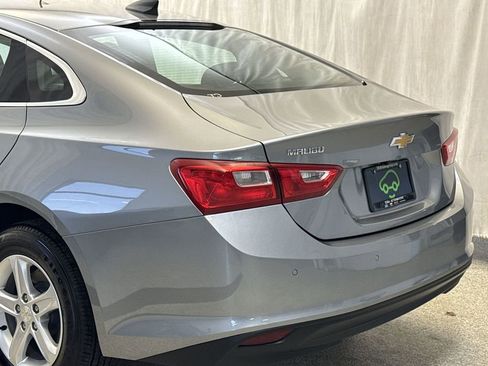 Used 2025 Chevrolet Malibu LS FWD image 6