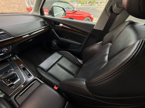 Used 2019 Audi Q5 2.0T Premium Plus w/ Premium Plus Package image 49