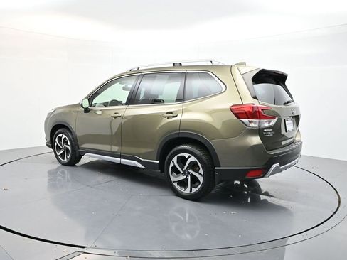 Used 2023 Subaru Forester Touring w/ Popular Package #2 image 5