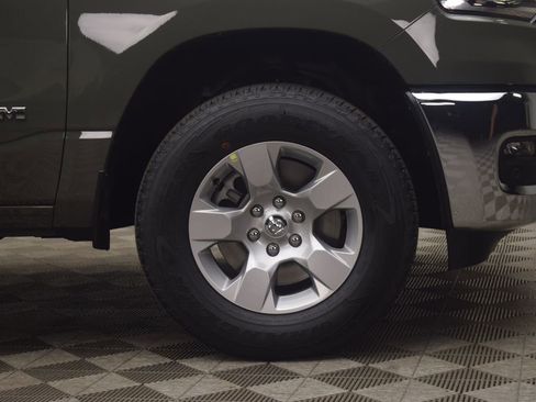 New 2026 RAM 1500 4x4 Crew Cab image 6