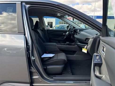 New 2026 Nissan Rogue SV w/ Cold Weather Package image 27