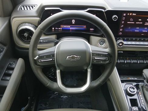 Used 2026 Chevrolet Colorado ZR2 w/ Technology Package image 21