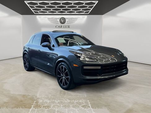 Used 2019 Porsche Cayenne Turbo image 7
