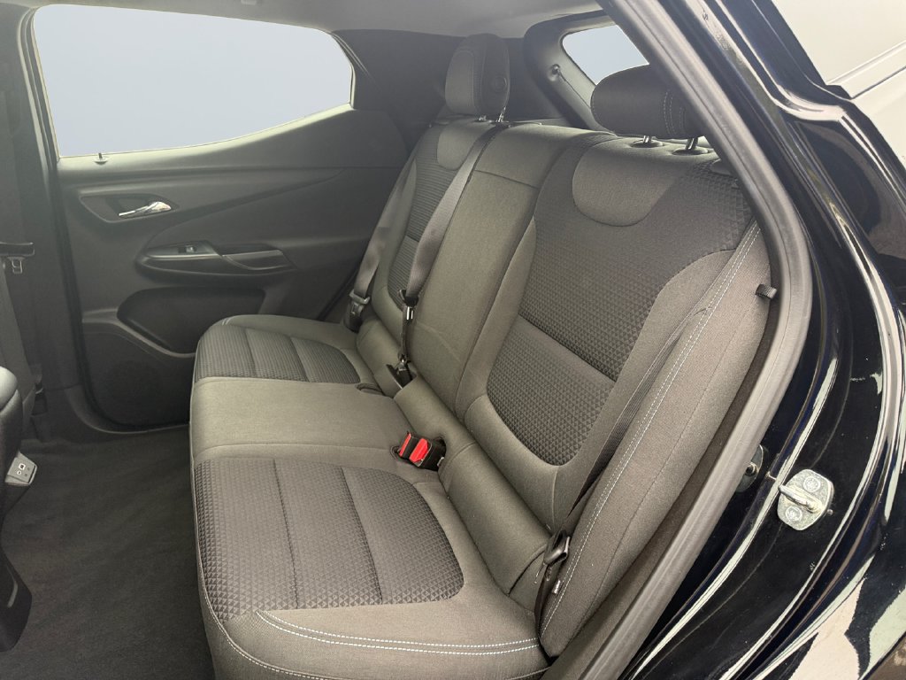Used 2023 Chevrolet Bolt EUV LT FWD image 13