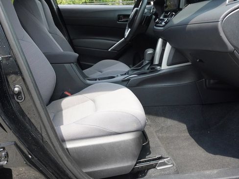 Used 2024 Toyota Corolla Cross AWD Hybrid image 21