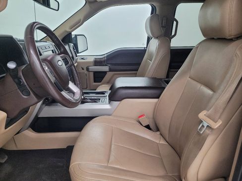 Used 2018 Ford F150 Lariat w/ Equipment Group 502A Luxury RWD image 17