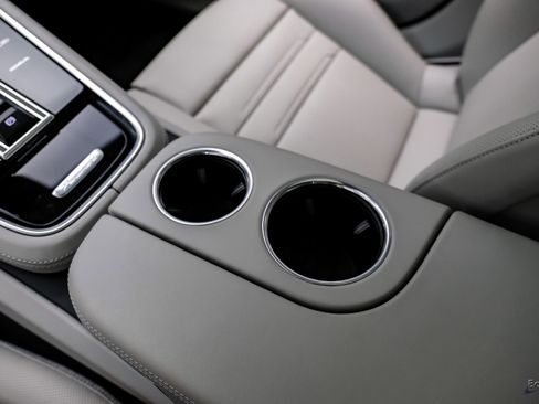 Used 2023 Porsche Panamera 4 Platinum Edition AWD/4WD image 58
