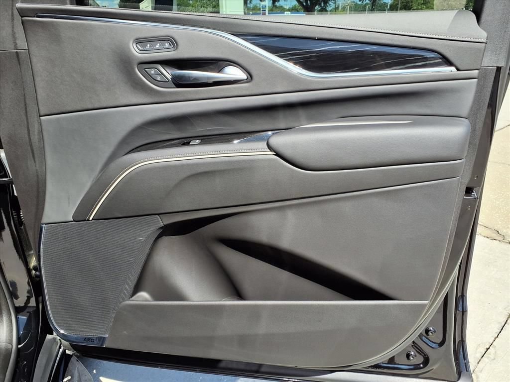 Certified 2024 Cadillac Escalade Sport AWD/4WD image 10