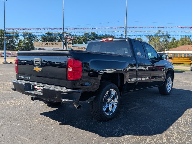 Used 2016 Chevrolet Silverado 1500 Custom w/ Custom Convenience Package RWD image 8
