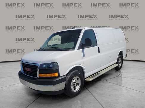Used 2023 GMC Savana 2500 w/ Driver Convenience Package image 1