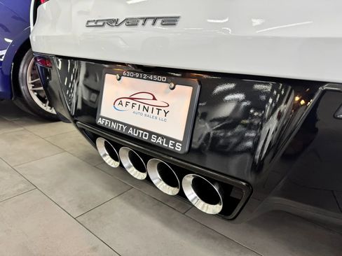 Used 2015 Chevrolet Corvette Stingray Convertible w/ 2LT Preferred Equipment Group RWD image 41