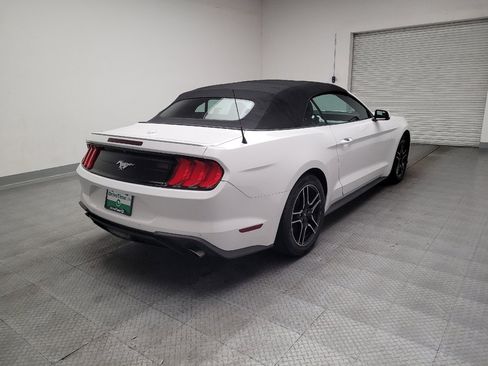 Used 2020 Ford Mustang Premium image 9