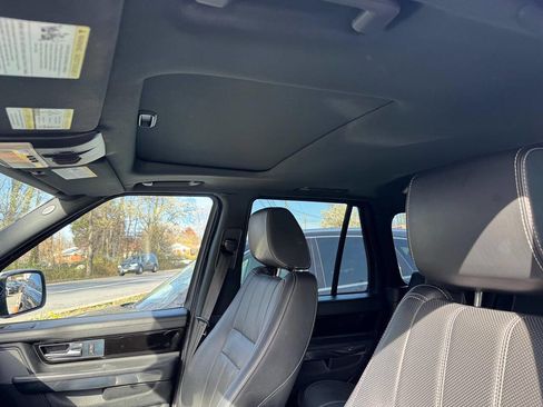 Used 2013 Land Rover Range Rover Sport HSE LUX w/ Luxury Interior Pkg image 18