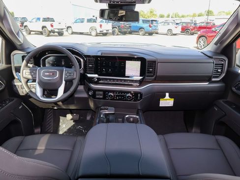 New 2026 GMC Sierra 1500 SLT w/ SLT Premium Package AWD/4WD image 11