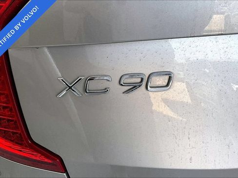 Used 2024 Volvo XC90 B6 Ultimate w/ Protection Package Premier AWD/4WD image 36