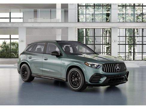 New 2026 Mercedes-Benz GLC 43 AMG 4MATIC image 11