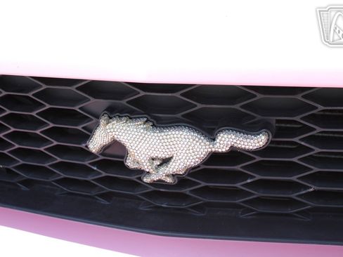 Used 2006 Ford Mustang GT RWD image 30