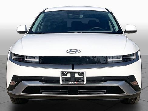 Certified 2026 Hyundai Ioniq 5 SE RWD image 3