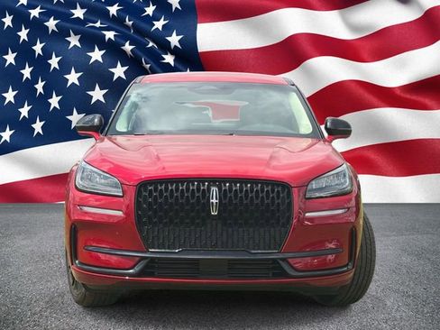 Used 2024 Lincoln Corsair FWD w/ Equipment Group 101A image 4