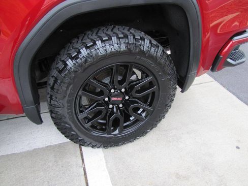 Used 2021 GMC Sierra 1500 Elevation w/ Preferred Package AWD/4WD image 31