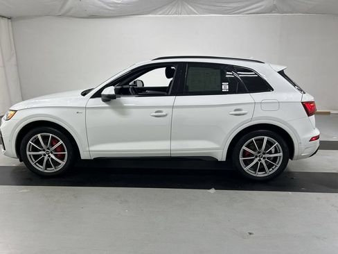 Used 2024 Audi Q5 e Prestige AWD/4WD image 6