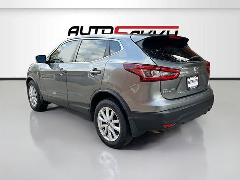 Used 2022 Nissan Rogue Sport S FWD image 5