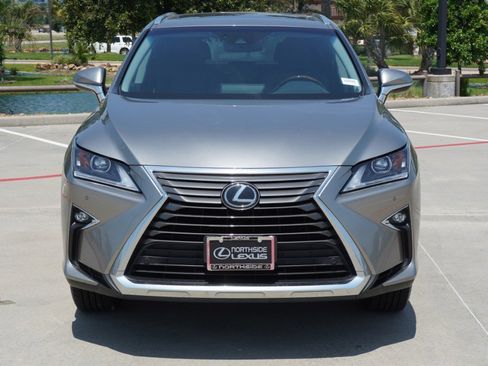 Used 2017 Lexus RX 350 FWD w/ Premium Package image 2