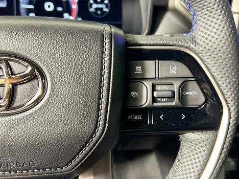 New 2026 Toyota Tundra Platinum AWD/4WD image 19