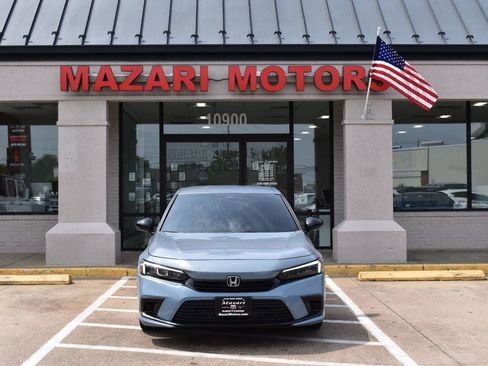 Used 2023 Honda Civic Sport image 5