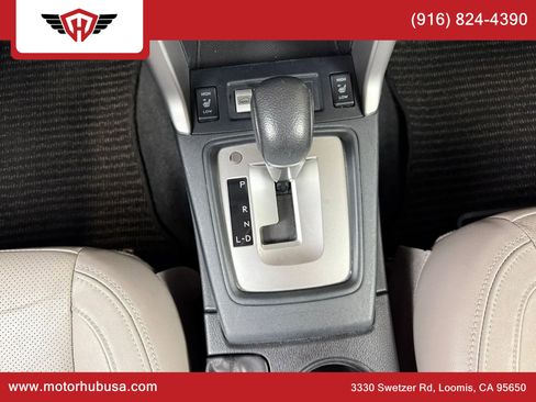 Used 2017 Subaru Forester 2.5i Limited image 32