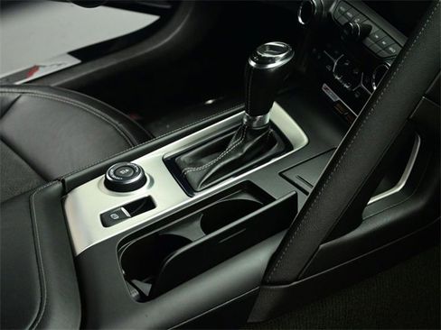 Used 2015 Chevrolet Corvette Z06 w/ 2LZ Preferred Equipment Group image 25