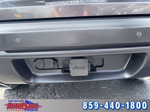 Used 2021 Jeep Cherokee Latitude Lux w/ Trailer Tow Group image 9