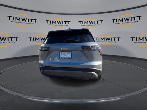 Used 2025 Chevrolet Equinox LT w/ Convenience Package II image 8