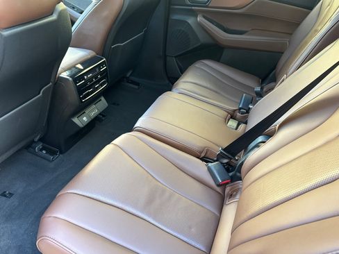 Used 2023 Acura MDX FWD w/ Technology Package image 12