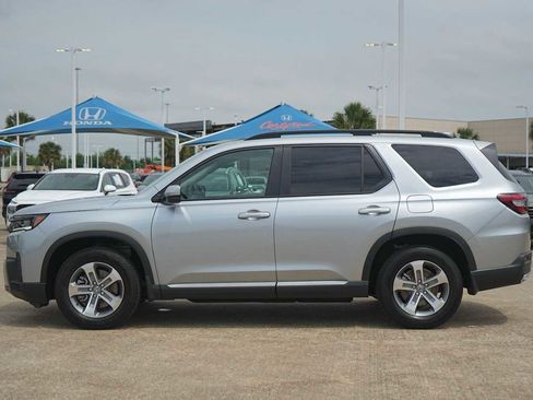 Used 2026 Honda Pilot EX-L image 3