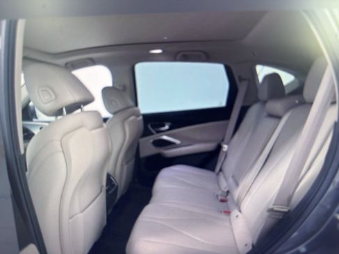 Used 2019 Acura RDX FWD image 4