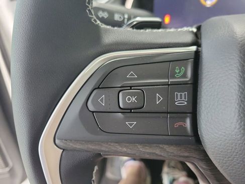 New 2025 Jeep Grand Cherokee Limited AWD/4WD image 13