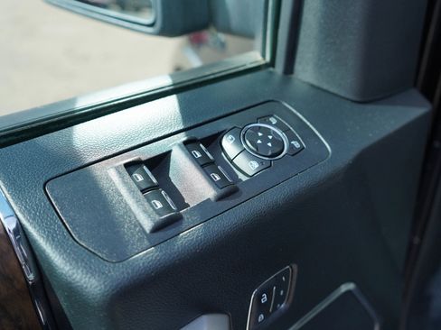 Used 2019 Ford F150 Lariat AWD/4WD image 20