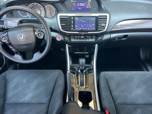 Used 2016 Honda Accord EX image 13