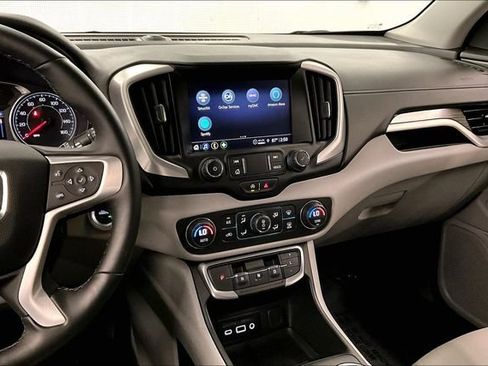 Used 2024 GMC Terrain SLT AWD/4WD image 7
