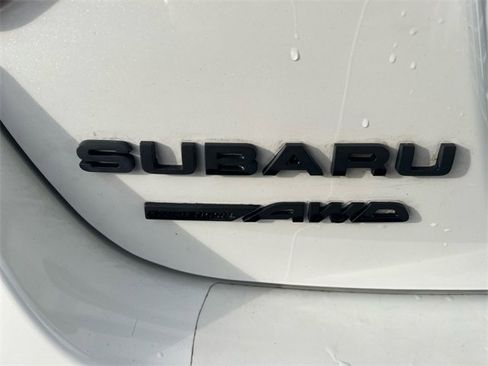 Used 2017 Subaru Legacy 2.5i Limited image 19