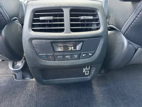 Used 2022 Honda Pilot Special Edition image 14