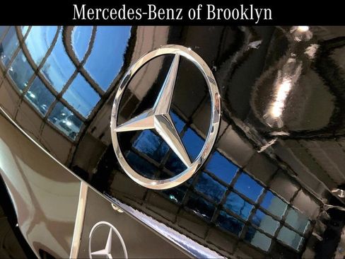 Certified 2025 Mercedes-Benz C 300 4MATIC Sedan image 31