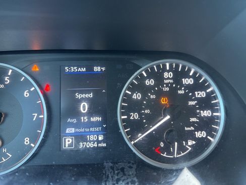 Certified 2024 Nissan Sentra S image 37